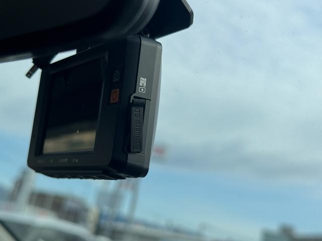 �ԗ��̏ڍׂ��Ԃɕt���܂��Ă̓X�^�b�t�܂ł��C�y�ɂ��₢���킹���������B