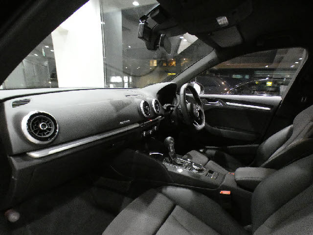 ���[�ԑO�͂�������Ƃ����������s���A�L�^��𔭍s�v���܂��B�S�Ԗ����Q�N�ۏ؂����t���v���Ă���܂��I�I���I�C���������S�J�����ɂR�N�ԁA���������T�[�r�X�����{���Ă���܂��I