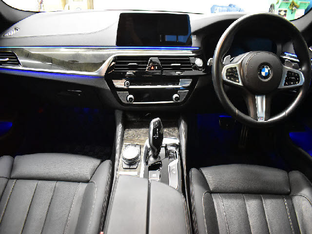 �f�ڈȊO�̉摜�����X�g�o�ɂđ������J���ł��I�����X��������ł����S���čw�����Ă���������悤�ו��܂Ōf�ڂ��Ă���܂��B���X�Ȃ�ł̗͂ǎ��Ȓ��ÎԂ݂̂�̔����Ă���܂��B