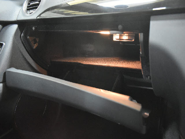 ���X�Ȃ�ł͂̔[�ԑO���������{�I��p�e�X�^�[�������I���o��ɂ��܂��Ă͂��C�y�ɂ��⍇���������B�[�Ԍ�̎Ԍ��E�_���E���E�h���X�A�b�v�Ȃǂ����Ђ��q�l���ʉ��i�ɂĂ��ē������Ē����܂��B������Ԋ����I