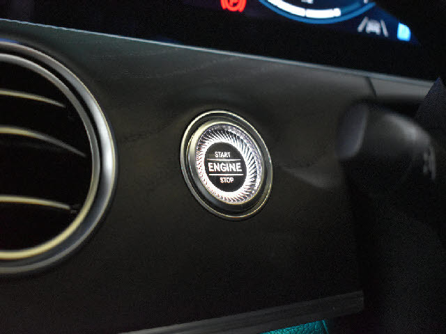 ���X�Ȃ�ł͂̔[�ԑO���������{�I��p�e�X�^�[�������I���o��ɂ��܂��Ă͂��C�y�ɂ��⍇���������B�[�Ԍ�̎Ԍ��E�_���E���E�h���X�A�b�v�Ȃǂ����Ђ��q�l���ʉ��i�ɂĂ��ē������Ē����܂��B������Ԋ����I