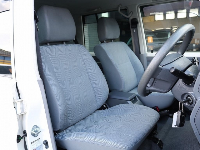 �O�ȃV�[�g�͂������ǍD�ȏ�Ԃł��I�I