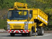 いすゞ エルフ １．９５ｔ　ロング　３段クレーン付ダンプ