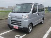 ダイハツ ハイゼットカーゴ ６６０　デラックス　・届出済み未使用車・