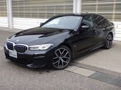 ＢＭＷ ５シリーズ　セダン ５２３ｄ　ｘＤｒｉｖｅ　Ｍスポーツ