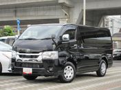 トヨタ ハイエースバン　２ＷＤ スーパーＧＬ　ロング