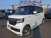 ホンダ Ｎ　ＢＯＸ　カスタム Ｇ　Ｌターボ　ホンダセンシング