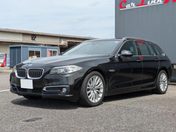 ＢＭＷ ５シリーズ　ツーリング ５２３ｉ　ラグジュアリー