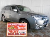 三菱 アウトランダーＰＨＥＶ Ｇ　ナビパッケージ