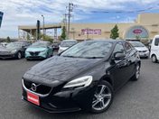 ボルボ Ｖ４０ Ｔ３　モメンタム