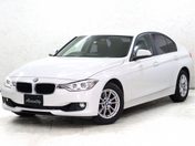 ＢＭＷ ３シリーズ　セダン ３２０ｉ