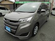 トヨタ ノア Ｘ