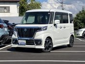 スズキ スペーシア　カスタム　４ＷＤ カスタム　ＨＹＢＲＩＤ　ＸＳターボ　４Ｗ