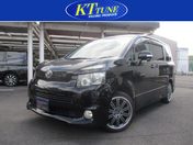 トヨタ ヴォクシー Ｚ