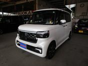 ホンダ Ｎ　ＢＯＸ　カスタム　４ＷＤ コーディネートスタイル