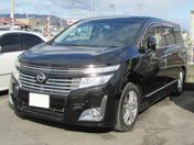 日産 エルグランド　４ＷＤ ハイウェイスター　７人乗り