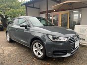 アウディ Ａ１　スポーツバック １．０　ＴＦＳＩ
