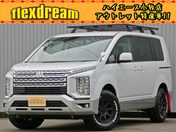 三菱 デリカ　Ｄ：５　４ＷＤ Ｇ