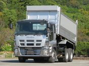 いすゞ ギガ ８．７ｔ　土砂禁ダンプ