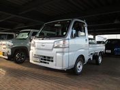 ダイハツ ハイゼットトラック　４ＷＤ スタンダード
