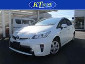 トヨタ プリウスＰＨＶ Ｓ