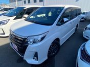 トヨタ ノア Ｓｉ　ダブルバイビー　車輛評価４．５点／