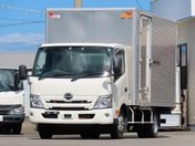 日野自動車 デュトロ ２ｔ　ワイドロング　ドライバン