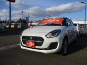 スズキ スイフト　４ＷＤ ＨＹＢＲＩＤ　ＭＧ　３型