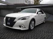 トヨタ クラウン　セダン　ハイブリッド アスリートＳ　メーカーナビ＆地デジ・バッ
