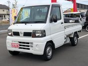 日産 クリッパートラック　４ＷＤ 切替４ＷＤ　パワ－ステアリング　ラジオ