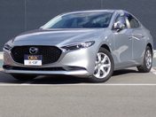 マツダ ＭＡＺＤＡ３　セダン １５Ｃ