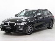 ＢＭＷ ３シリーズ　ツーリング ３２０ｄ　ｘＤｒｉｖｅ　Ｍスポーツ