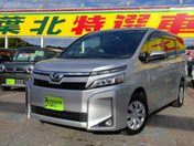 トヨタ ヴォクシー　４ＷＤ Ｘ