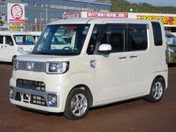 ダイハツ ウェイク　４ＷＤ Ｌ　ＳＡ　衝突安全　ナビ　ＰＵＳＨ