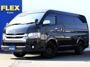 トヨタ ハイエースバン　４ＷＤ ワイドスーパＧＬダークプライムＬミドルＲ