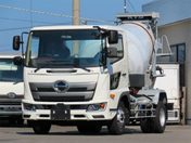 日野自動車 レンジャー ５．４８ｔ　増トン　コンクリートミキサー