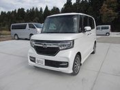 ホンダ Ｎ　ＢＯＸ　カスタム　４ＷＤ Ｇ　Ｌ　ホンダセンシング
