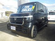 ホンダ Ｎ　ＢＯＸ　カスタム　４ＷＤ ベースグレード