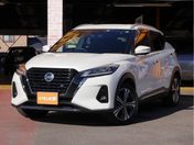 日産 キックス Ｘ　ＦＯＵＲ　スタイルエディション