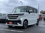 スズキ スペーシア　カスタム　４ＷＤ カスタム　ＨＹＢＲＩＤ　ＸＳ　４ＷＤ　全