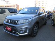 スズキ エスクード　４ＷＤ １．５　衝突被害軽減ブレーキ　ナビ・ＥＴ