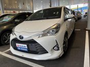 トヨタ ヴィッツ　ハイブリッド ハイブリッドＦセーフティーエディション
