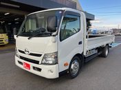 日野自動車 デュトロ １．６トン　ワイドロングＨＶ