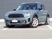 ＢＭＷ ミニ　クーパーＤ　クロスオーバー ベースグレード