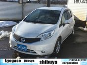 日産 ノート Ｘ　ＤＩＧ－Ｓ