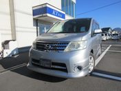 日産 セレナ ハイウェイスター　Ｖエアロセレクション