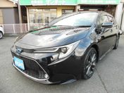 トヨタ カローラ　ツーリング　ハイブリッド Ｗ×Ｂ