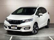 ホンダ フィット　ハイブリッド　４ＷＤ Ｌ　ホンダセンシング