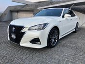 トヨタ クラウン　セダン　ハイブリッド アスリートＳ　メーカーナビ＆地デジ・バッ