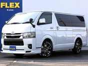 トヨタ ハイエースバン　２ＷＤ スーパーＧＬ　ダークプライム　ロング